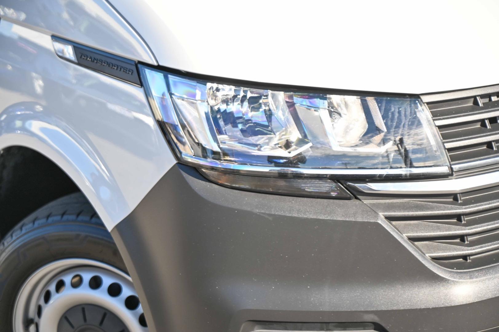 2022 Volkswagen Transporter TDI340 in White