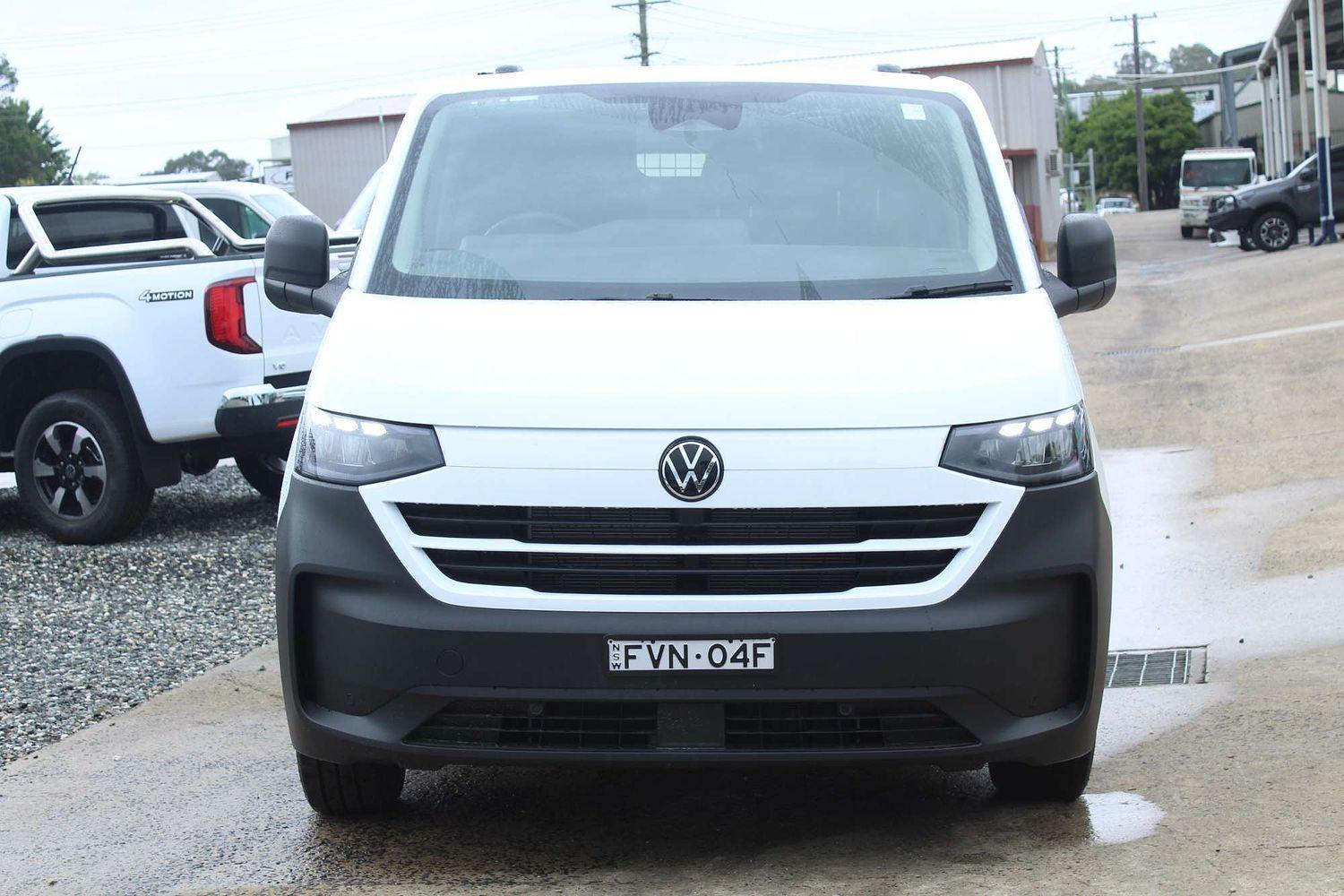 2025 Volkswagen Transporter TDI390 in Clear White (2e2e)