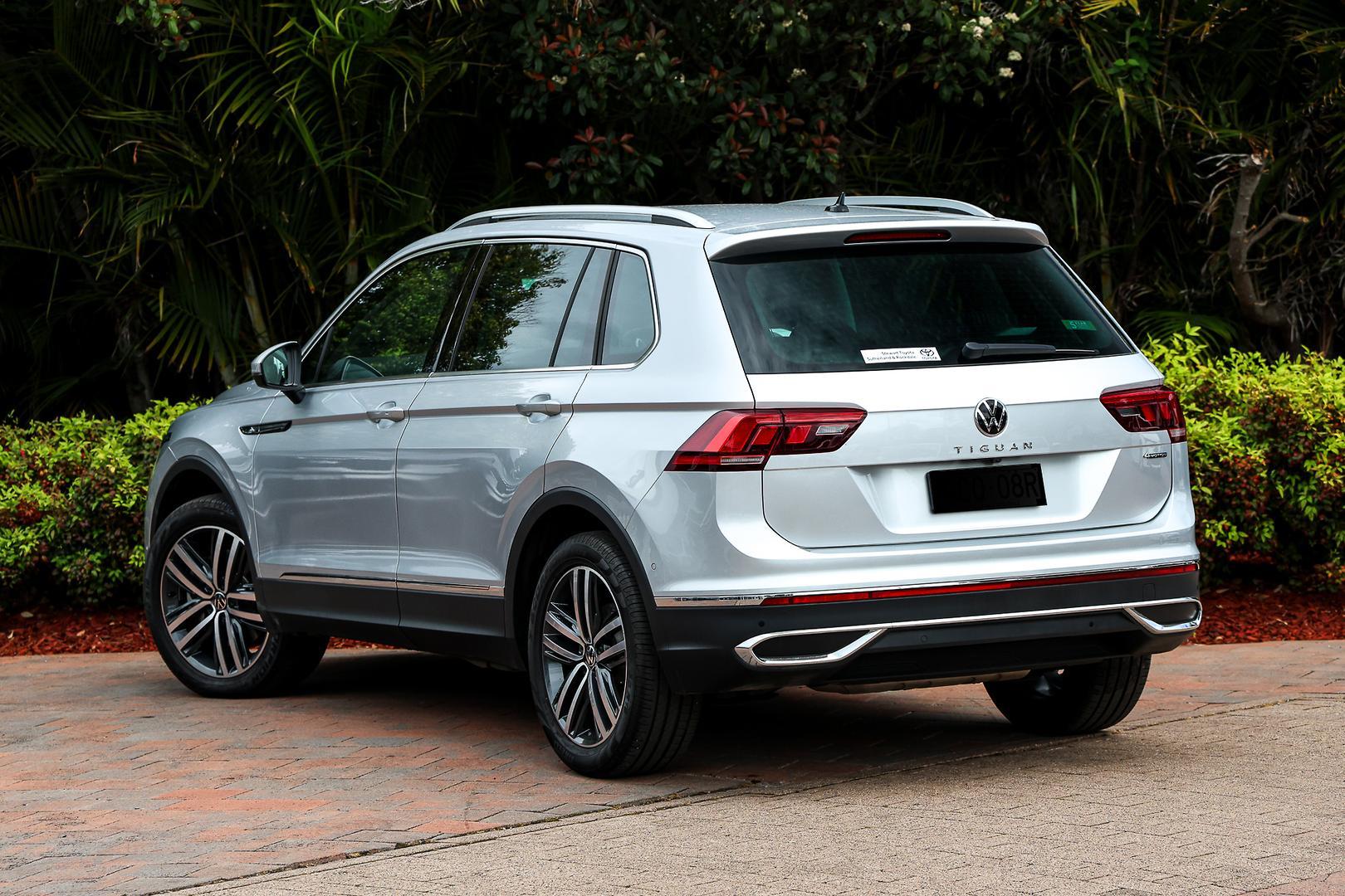 2023 Volkswagen Tiguan 162TSI Elegance in Reflex Silver (8e8e)