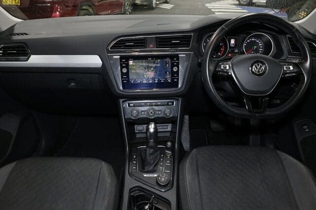 2019 Volkswagen Tiguan 132TSI Comfortline in Black
