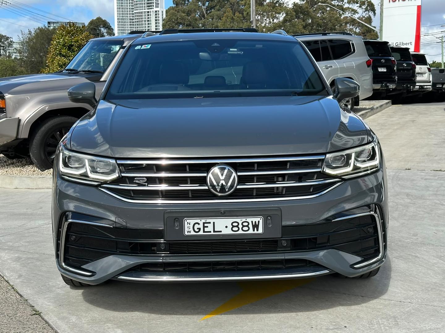 2022 Volkswagen Tiguan 162TSI R-Line in Other