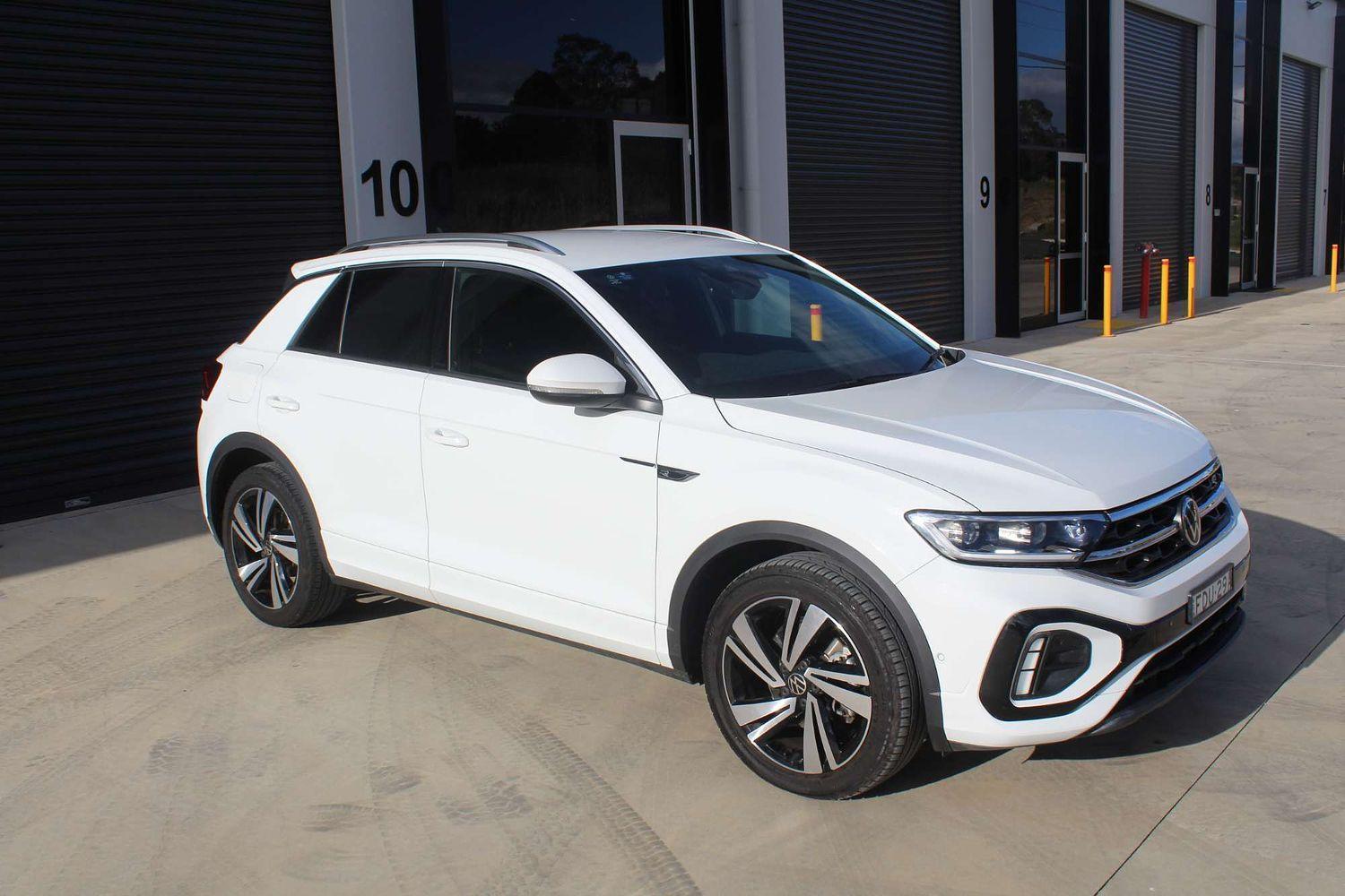 2023 Volkswagen T-Roc 140TSI R-Line in Pure White (0q0q)