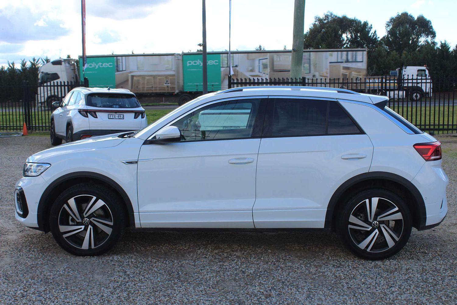 2023 Volkswagen T-Roc 140TSI R-Line in Pure White (0q0q)