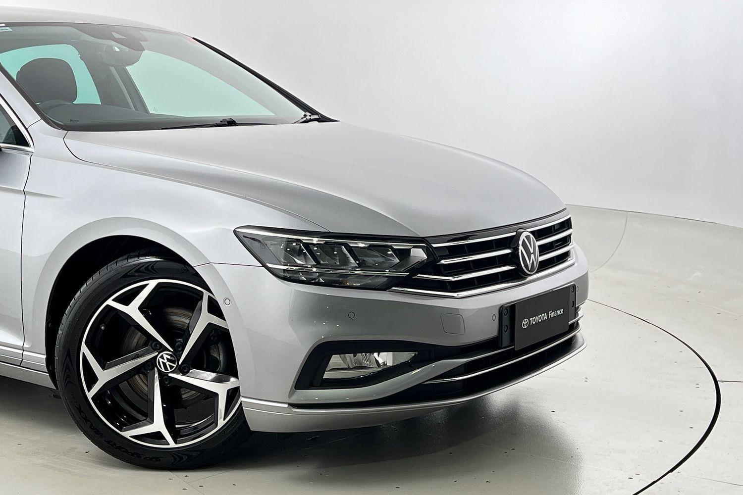 2021 Volkswagen Passat 140TSI Business in Silver