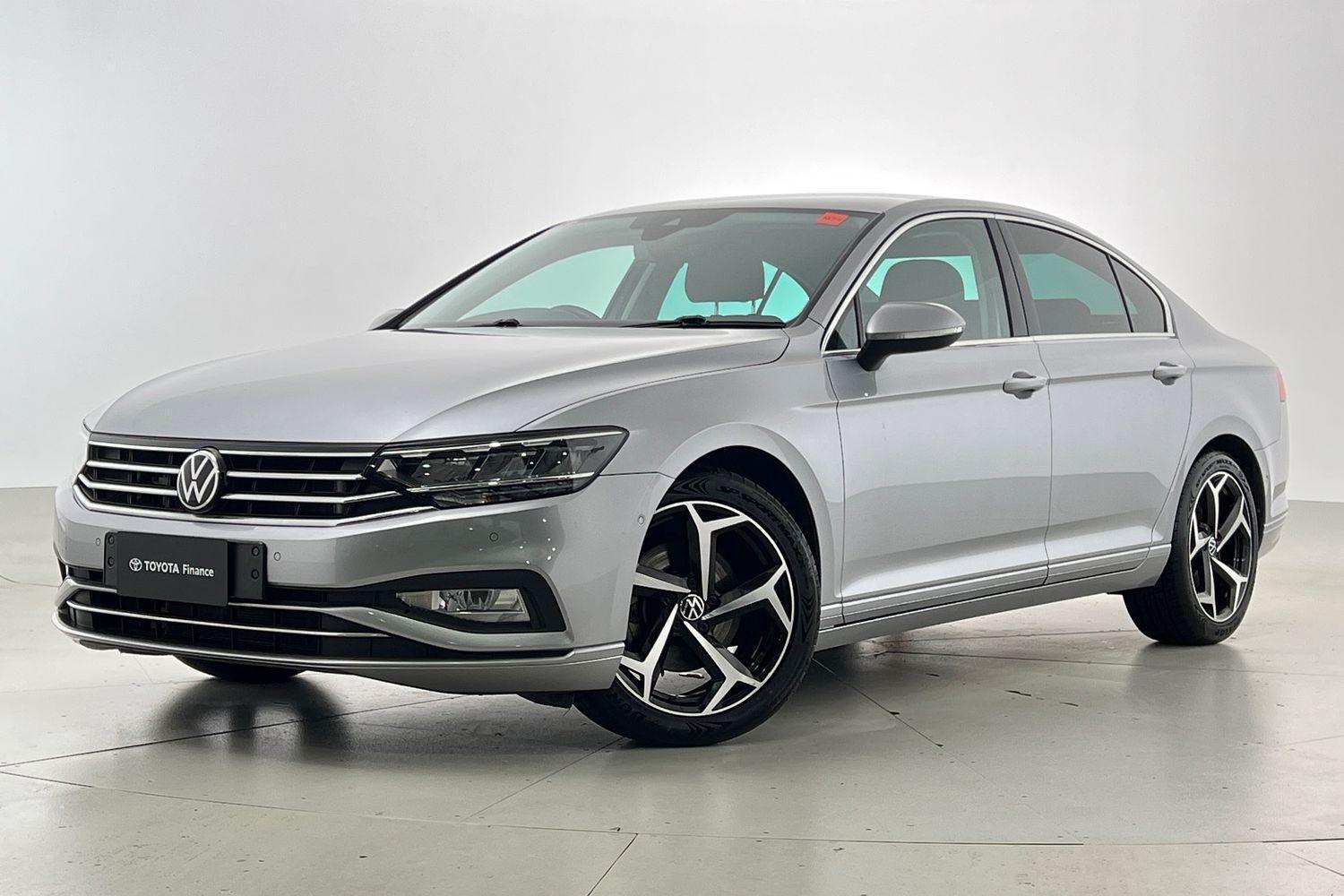 2021 Volkswagen Passat 140TSI Business in Silver