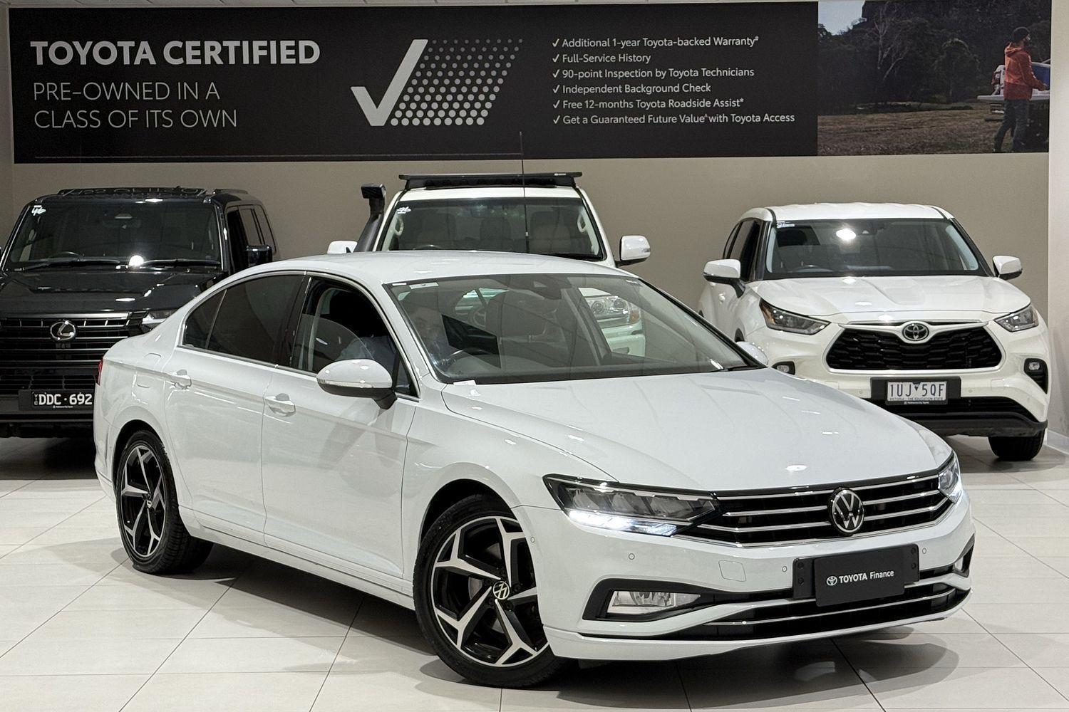 2022 Volkswagen Passat 140TSI Business in White