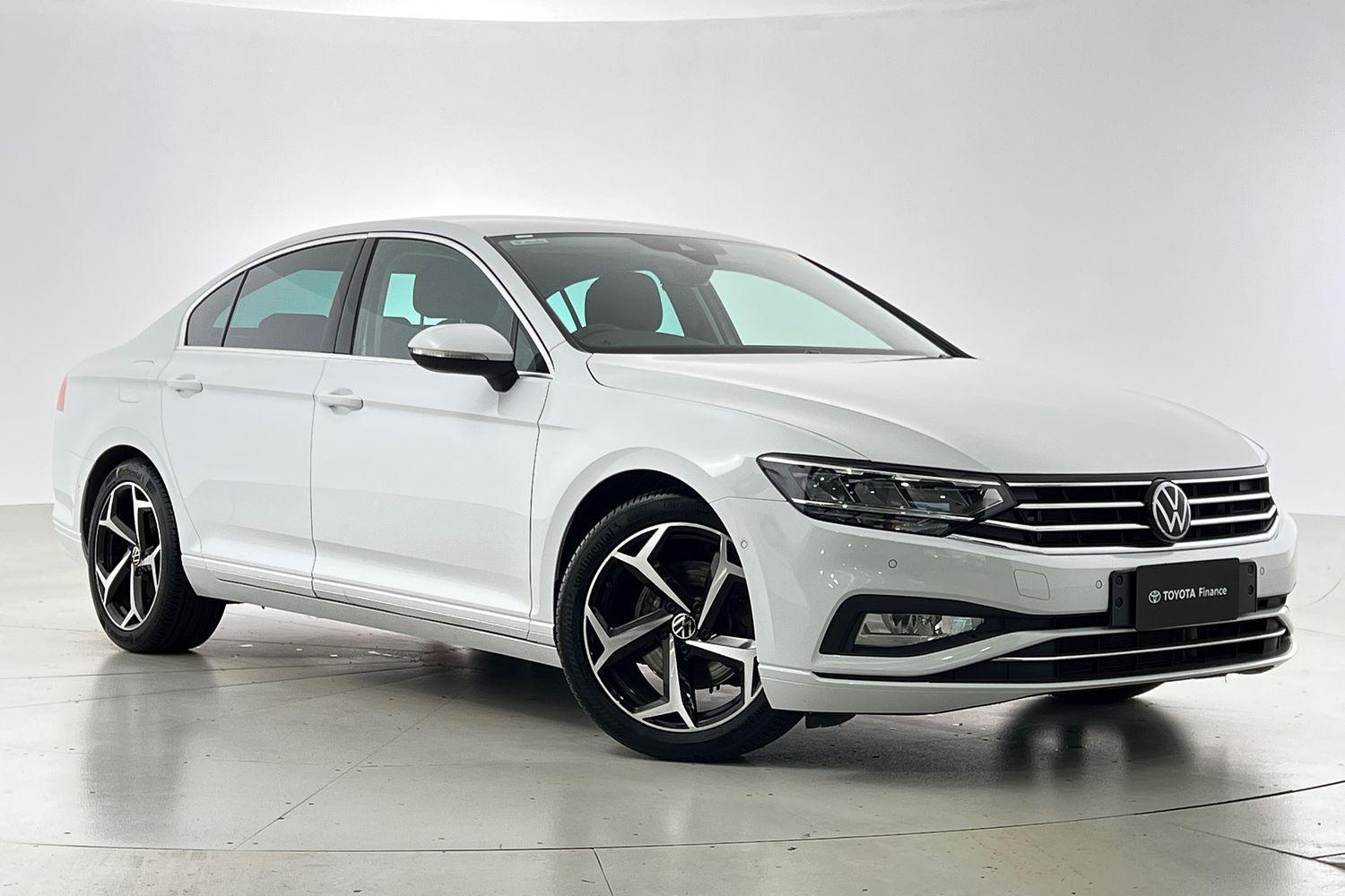 2022 Volkswagen Passat 140TSI Business in White