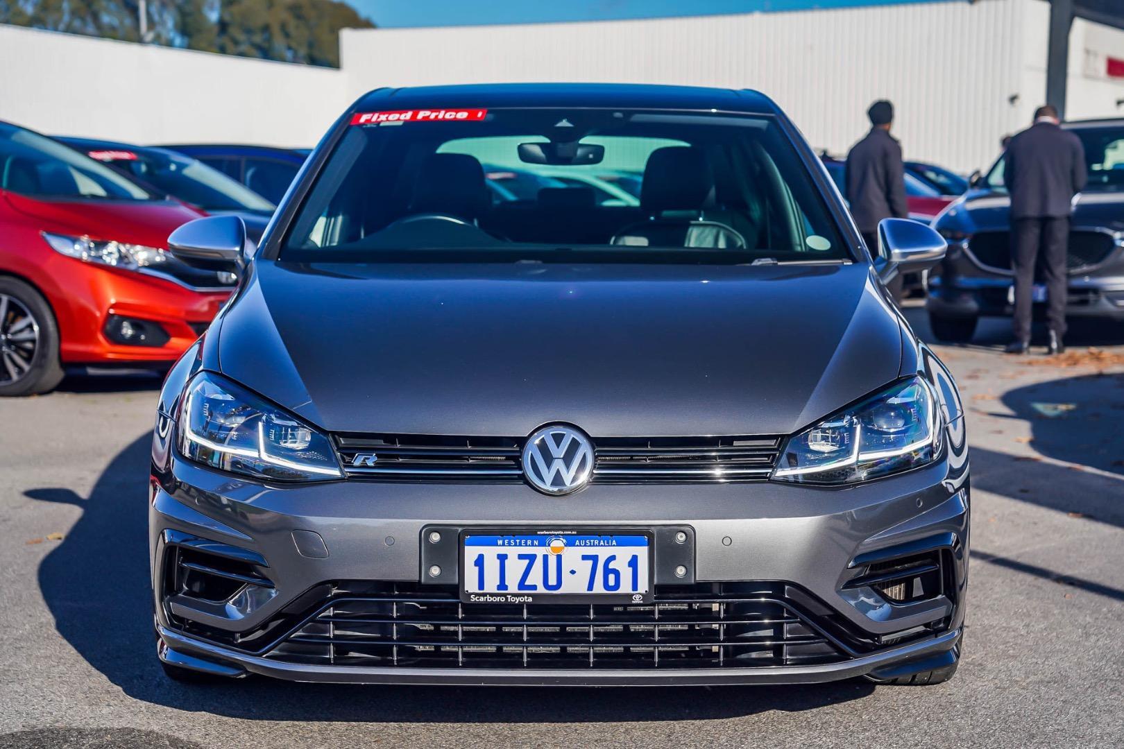 2017 Volkswagen Golf R in Grey