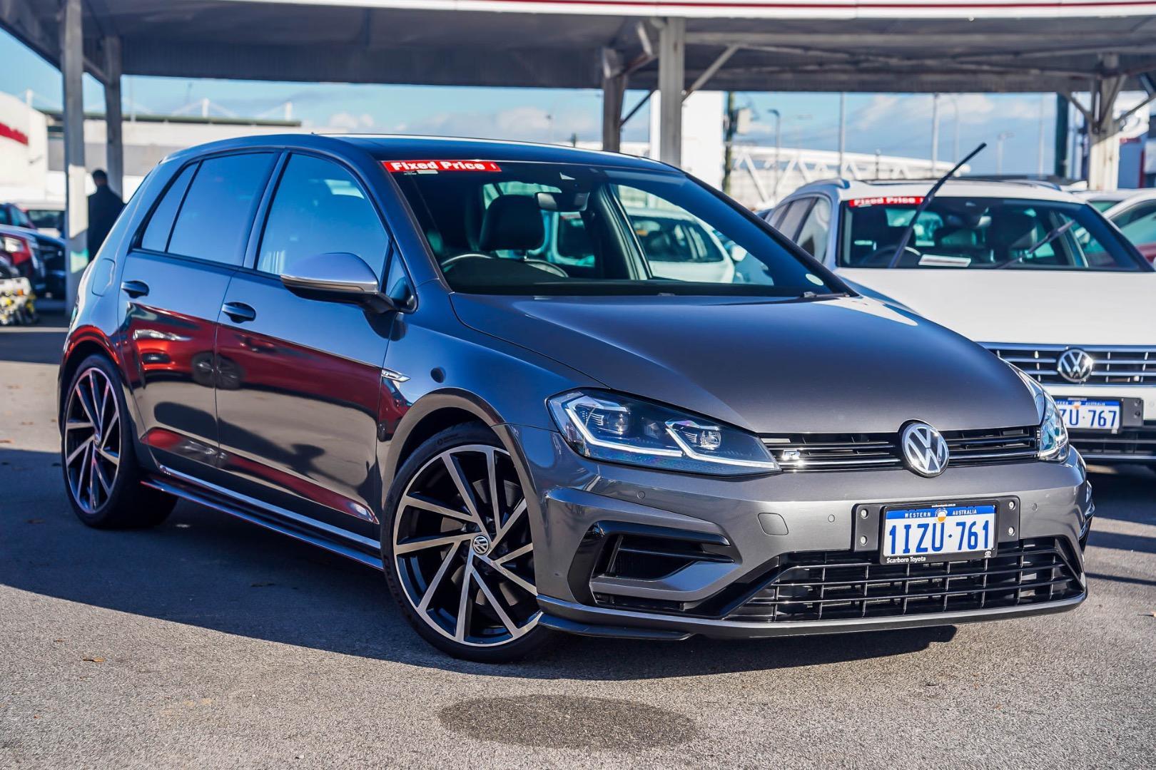 2017 Volkswagen Golf R in Grey