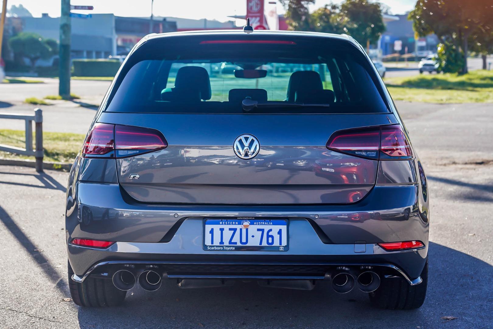 2017 Volkswagen Golf R in Grey