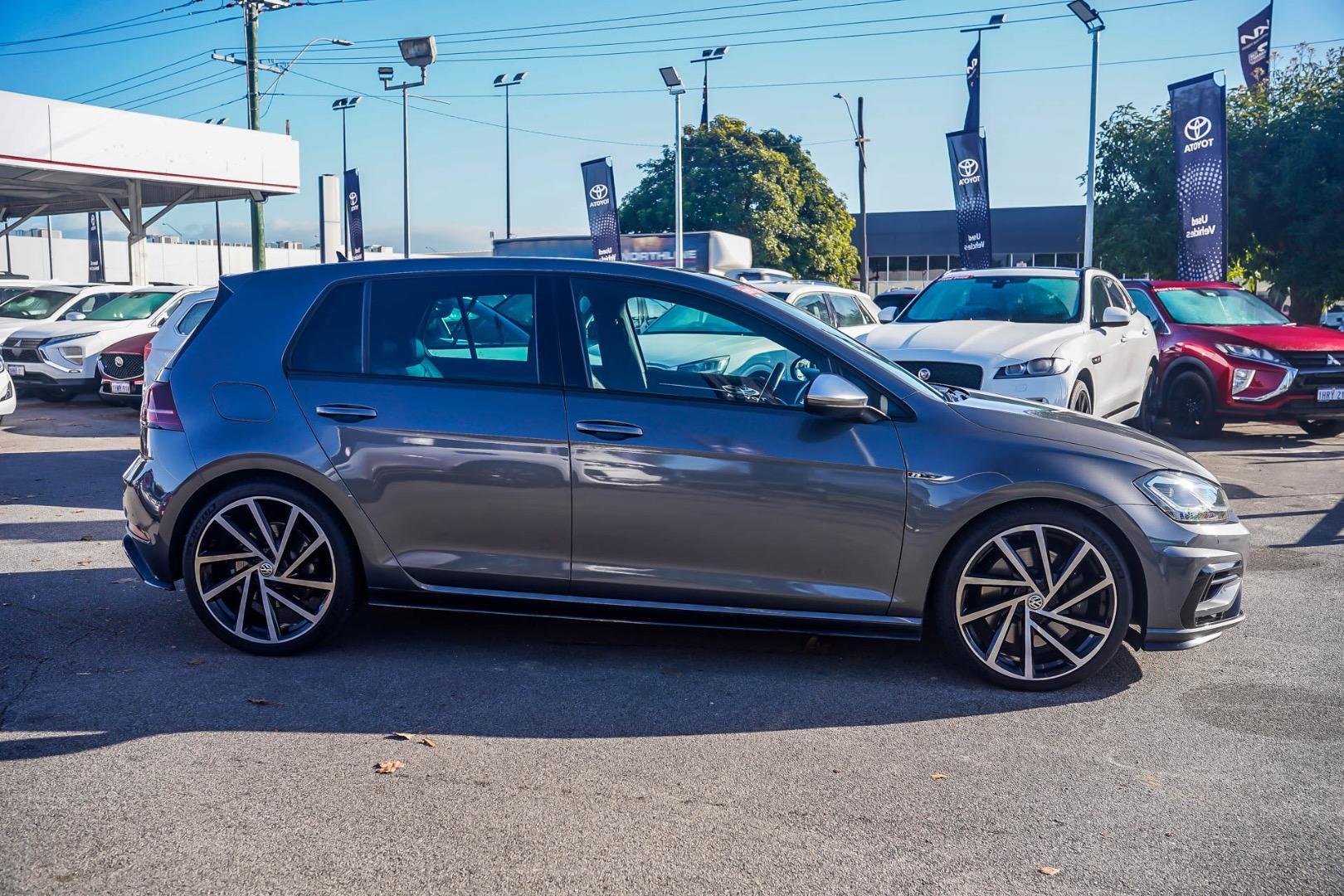 2017 Volkswagen Golf R in Grey
