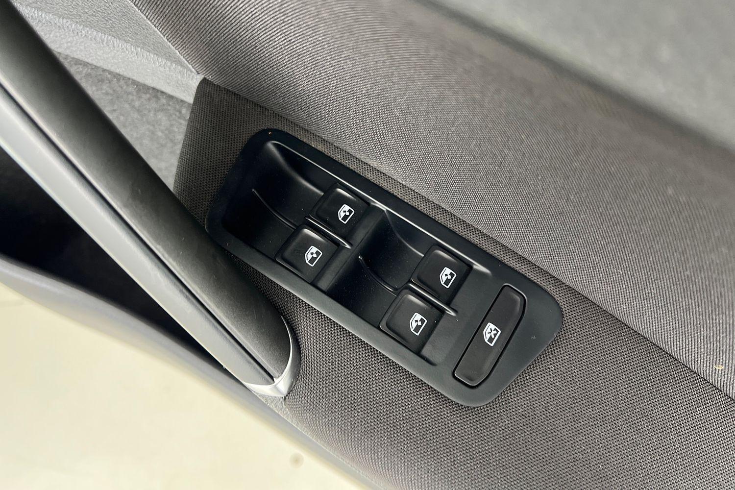 2019 Volkswagen Golf 110TSI Comfortline in White