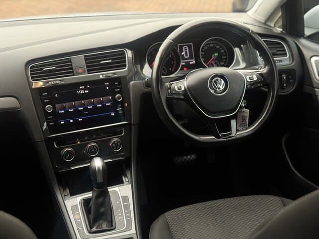 2020 Volkswagen Golf 110TSI Trendline in White