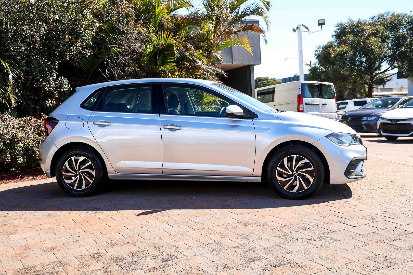 2024 Volkswagen Polo 85TSI Life in Reflex Silver (8e8e)