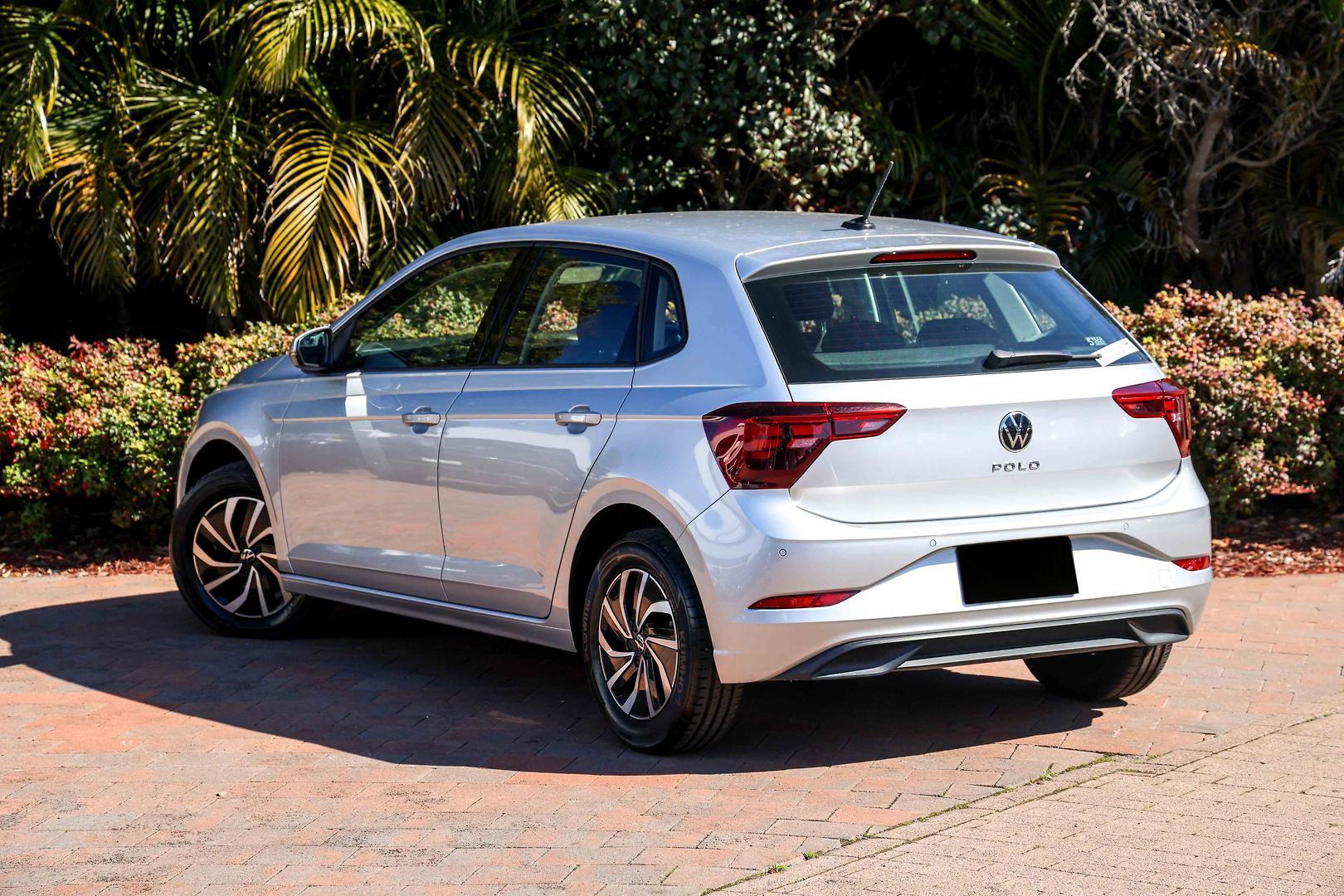 2024 Volkswagen Polo 85TSI Life in Reflex Silver (8e8e)