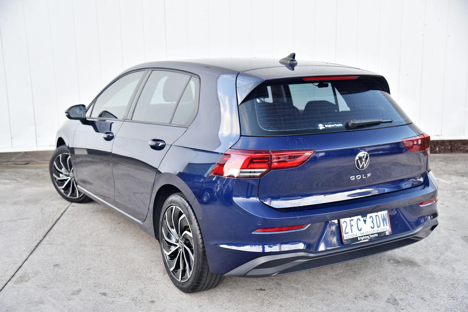 2021 Volkswagen Golf 110TSI Life in Blue