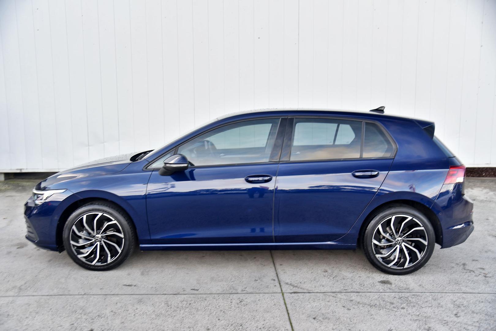 2021 Volkswagen Golf 110TSI Life in Blue