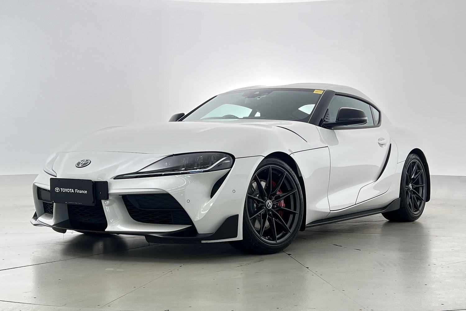 2022 Toyota Supra GTS in White