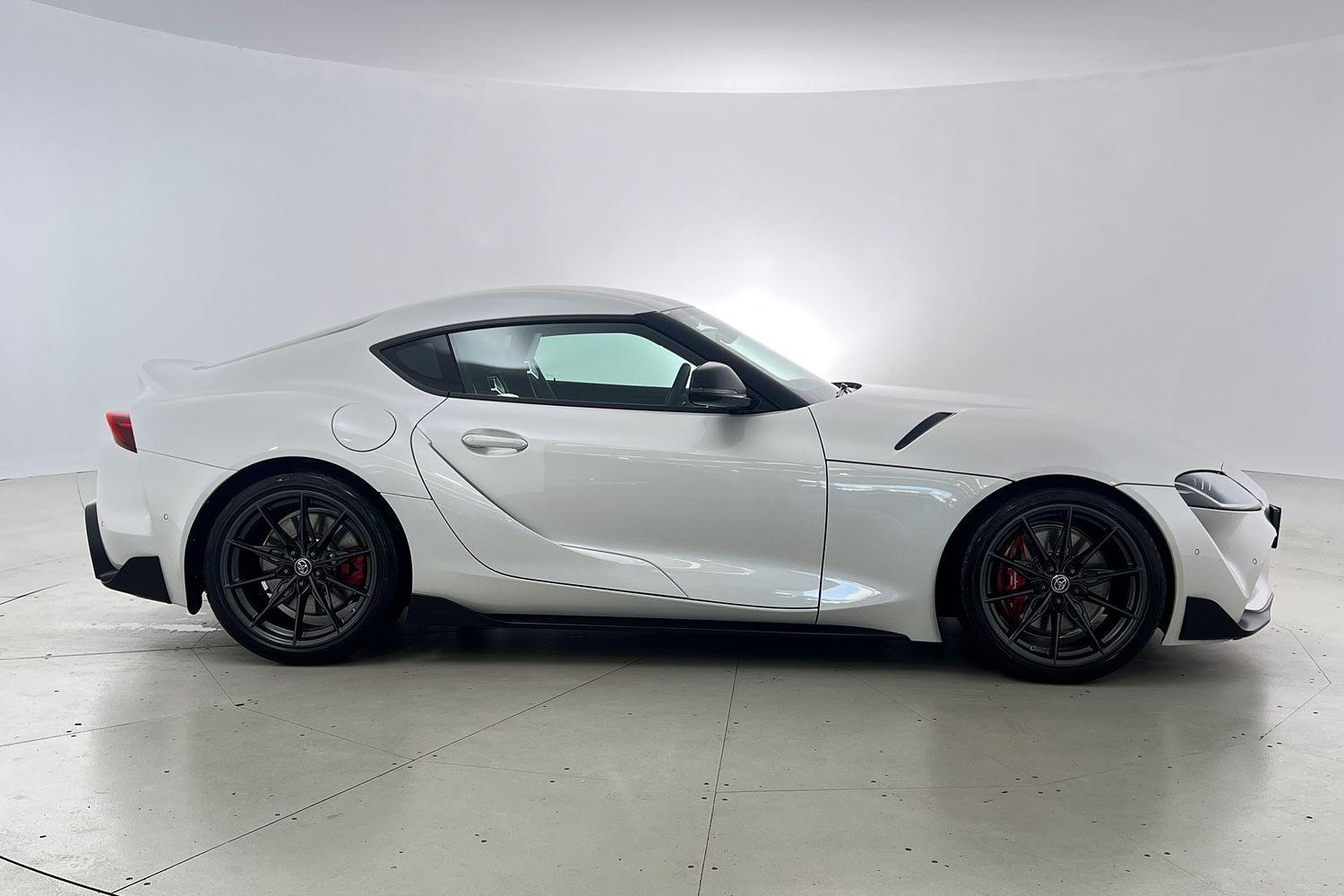 2022 Toyota Supra GTS in White