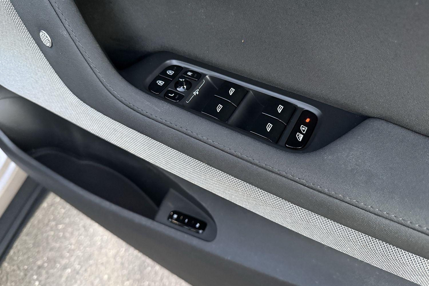 2023 Polestar 2 Standard range Single motor in Gold