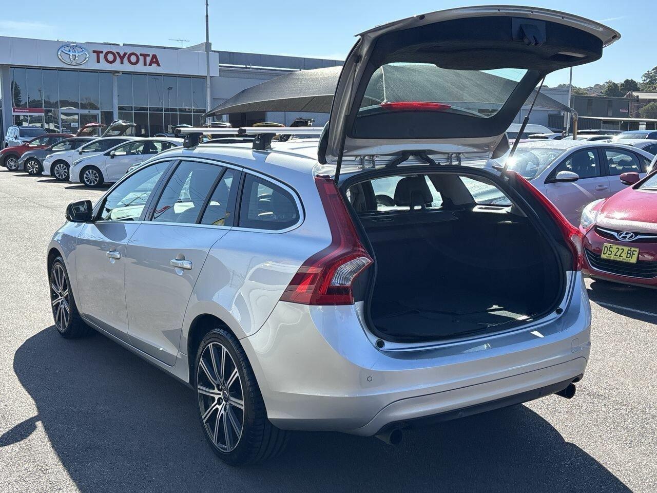 2013 Volvo V60 T5 Teknik in Silver