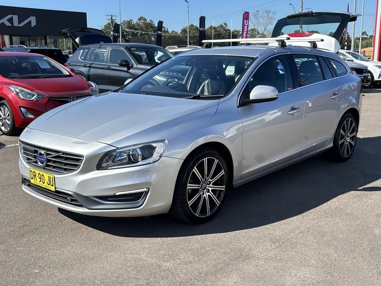 2013 Volvo V60 T5 Teknik in Silver
