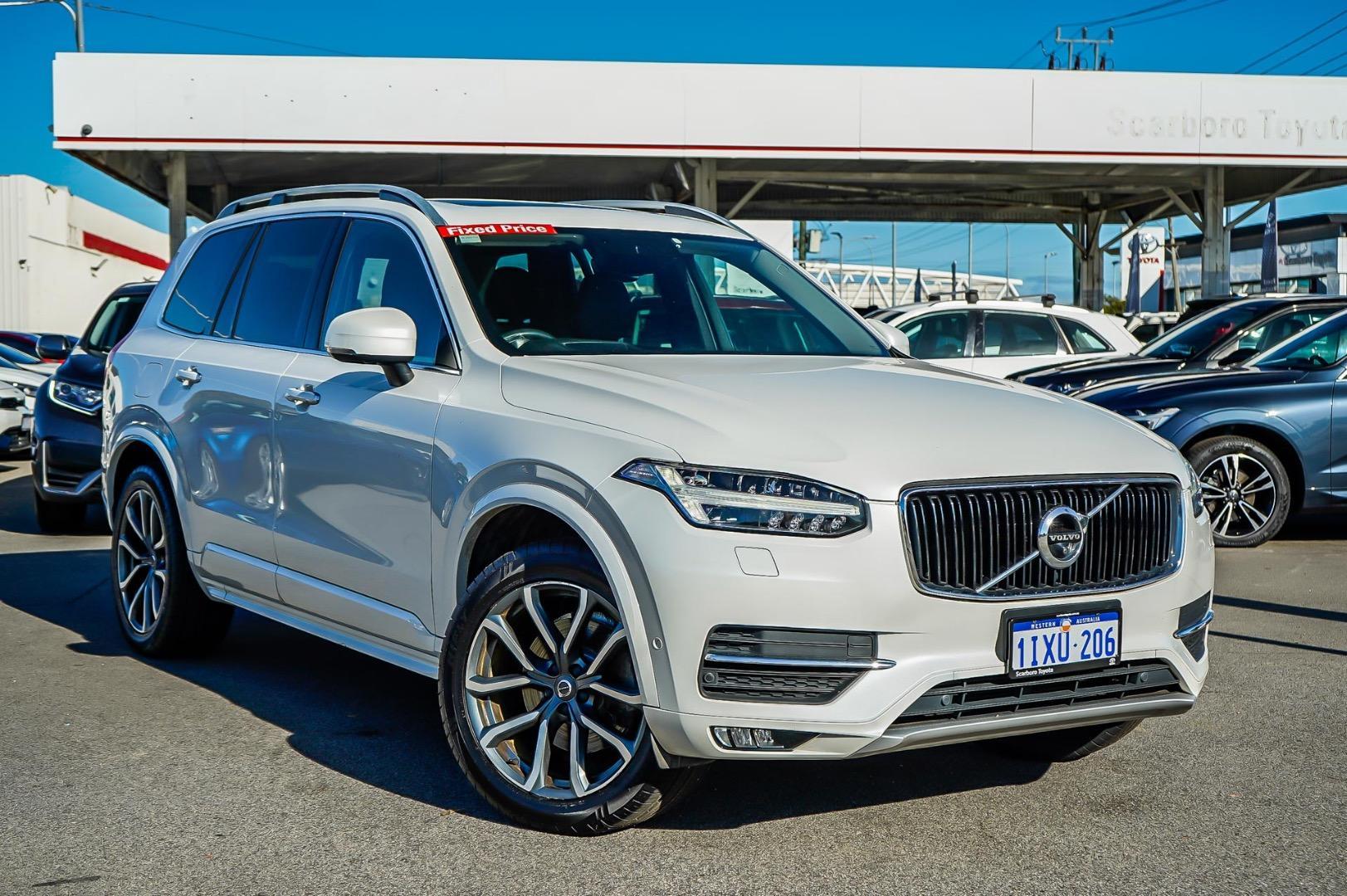2018 Volvo XC90 T6 Momentum in White