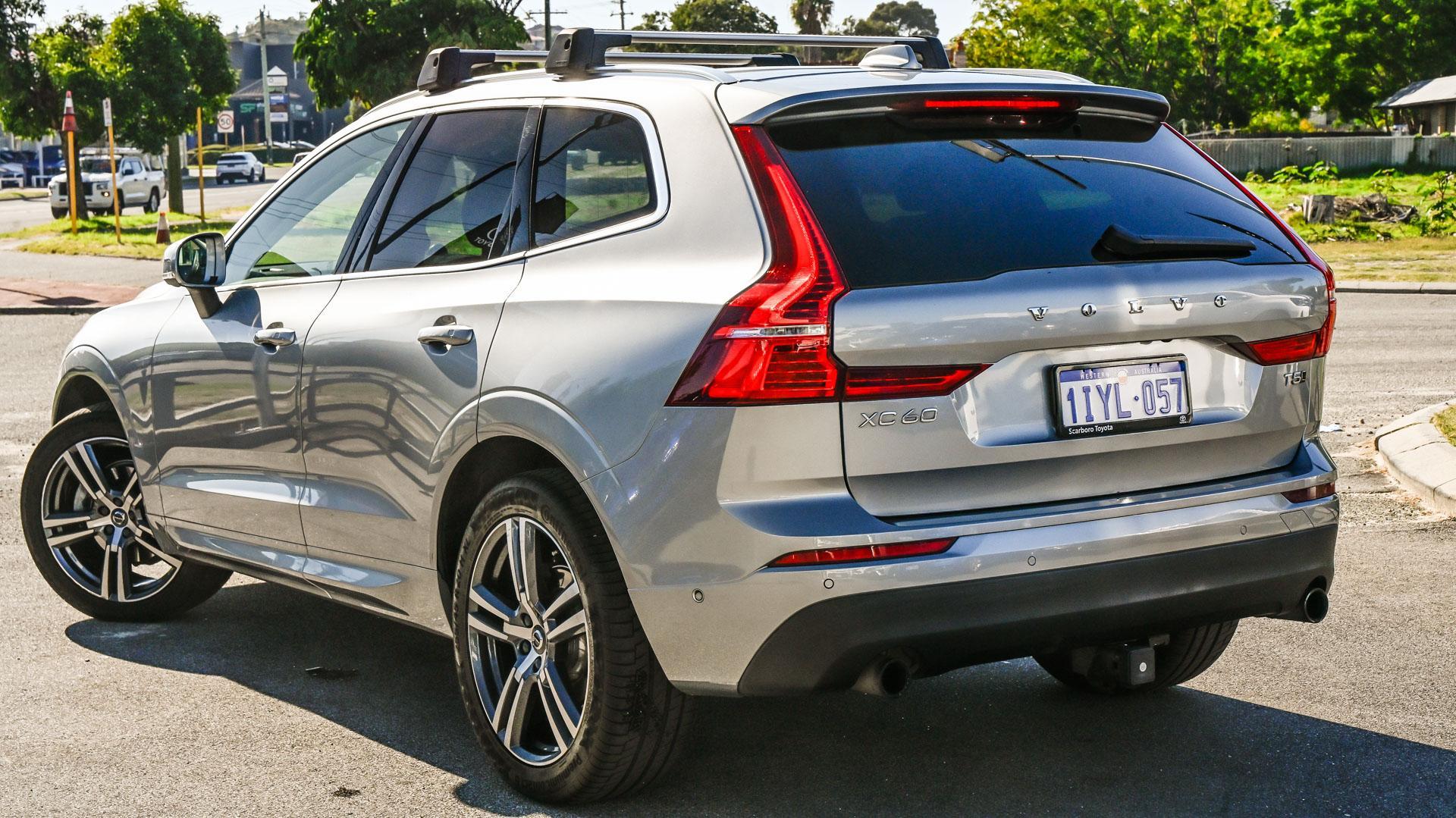 2018 Volvo XC60 T5 Momentum in Other