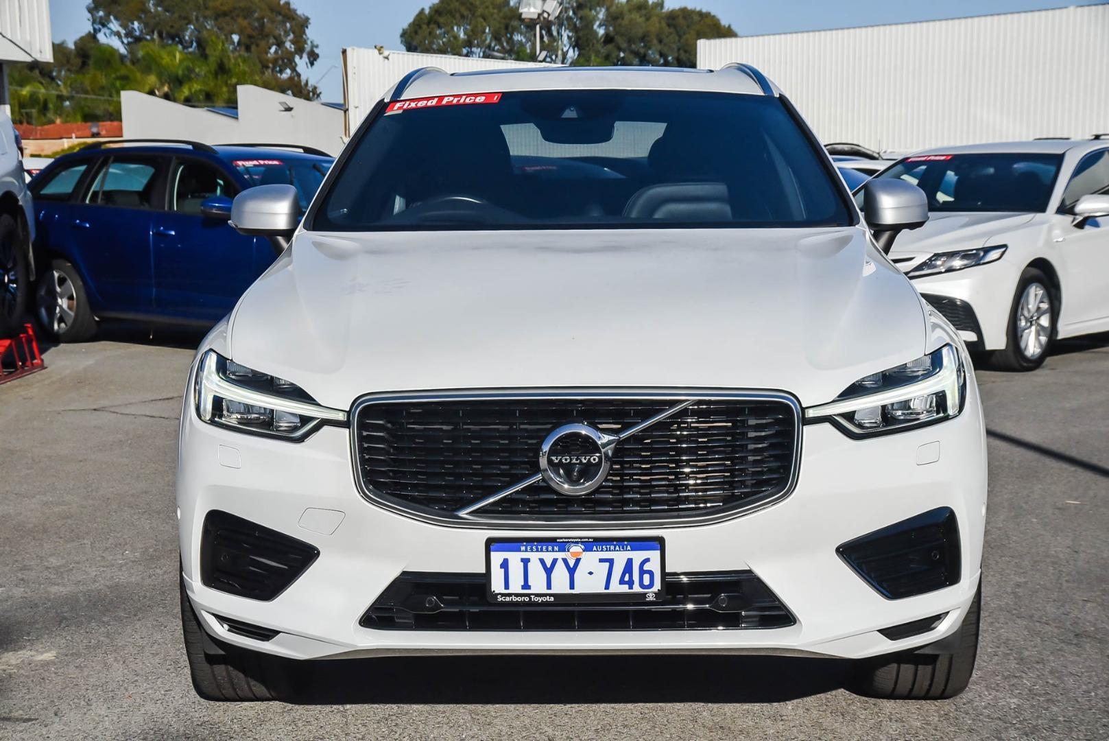 2017 Volvo XC60 T8 R-Design in White