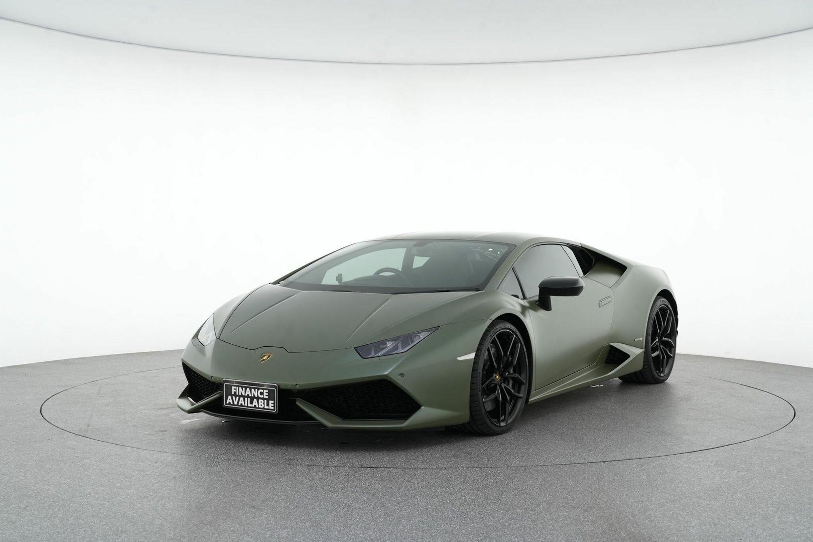2017 Lamborghini Huracan LP610-4 in Green