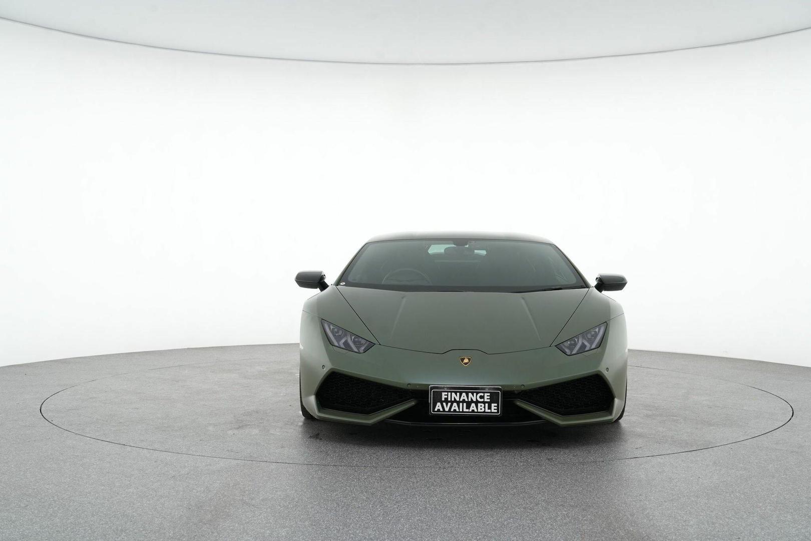 2017 Lamborghini Huracan LP610-4 in Green
