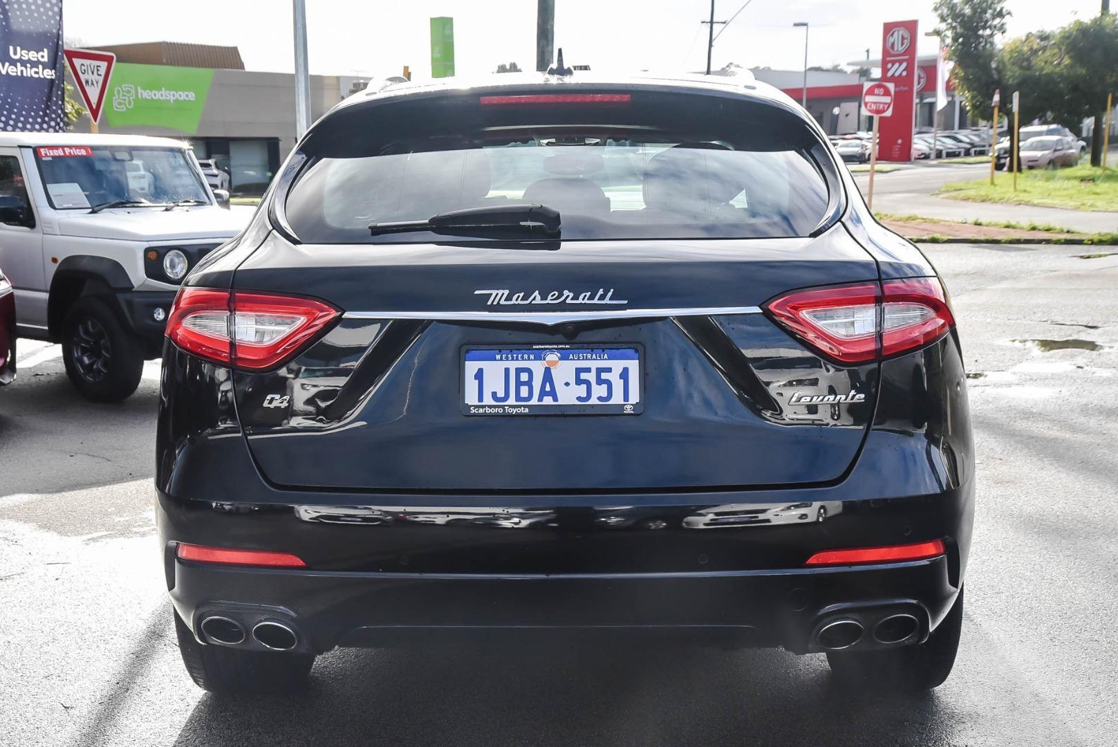 2020 Maserati Levante Base in Black