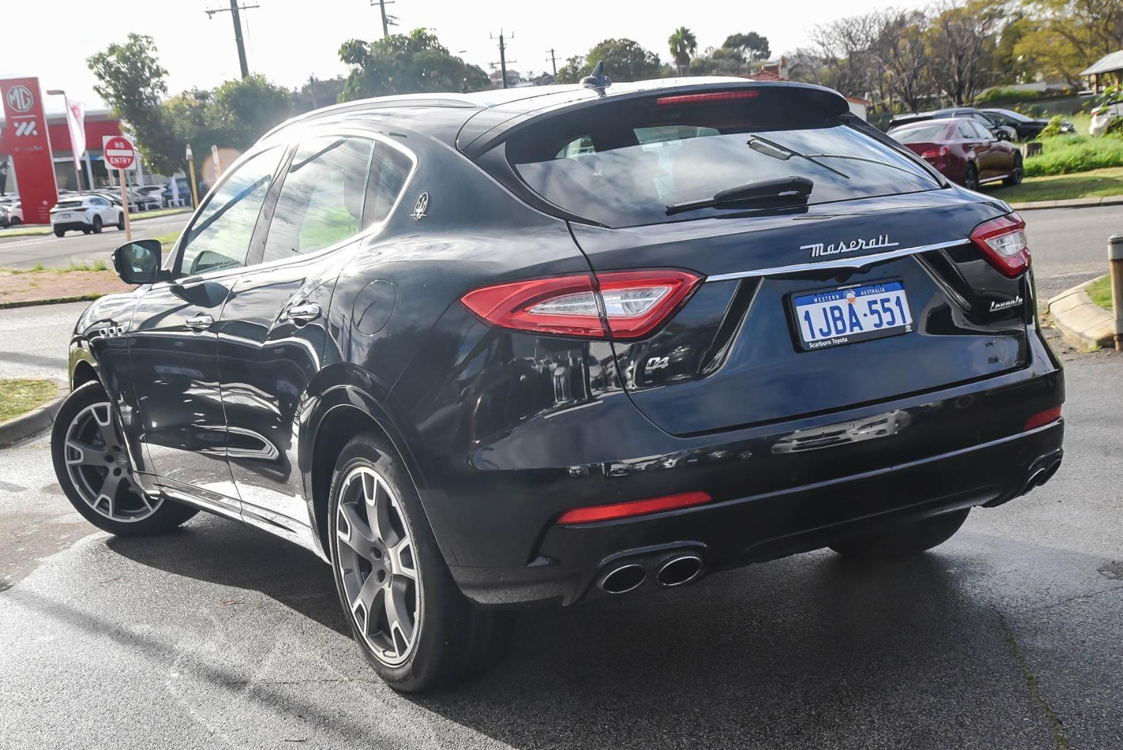 2020 Maserati Levante Base in Black