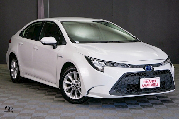 2022 Toyota Corolla Sedan Hybrid Ascent Sport